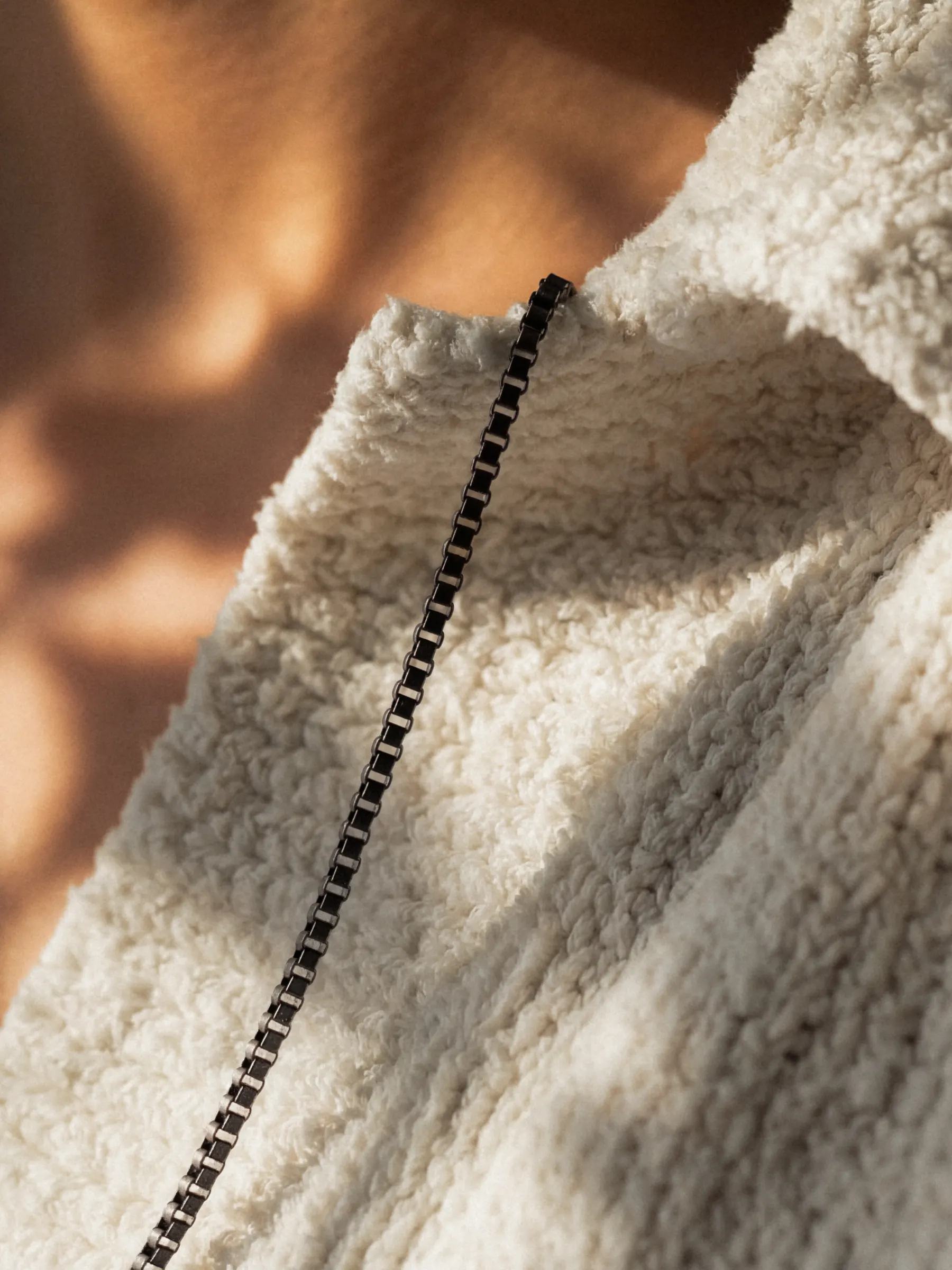 BOX CHAIN NECKLACE - Image 8