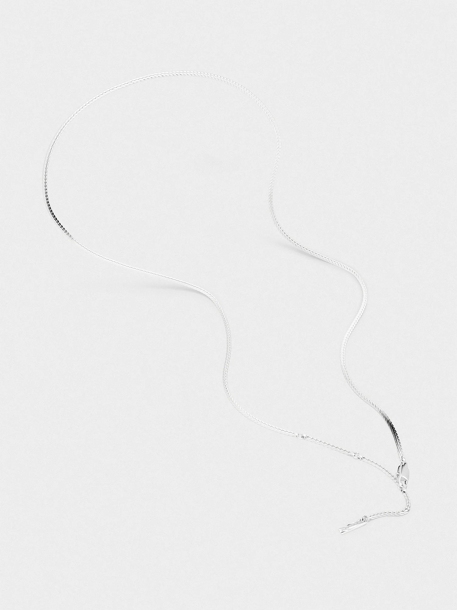 BRAID CHAIN NECKLACE - Image 4