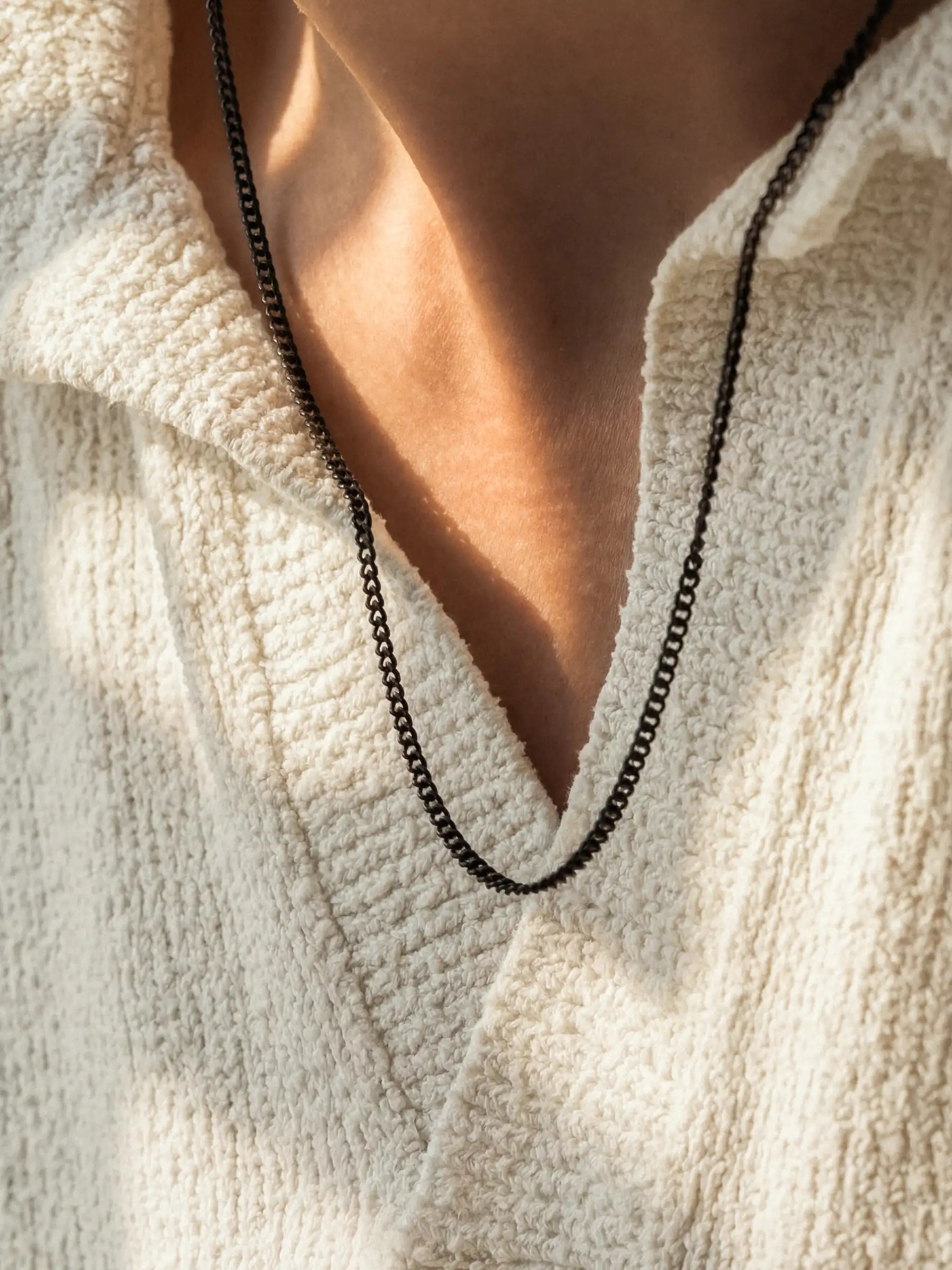 MINIMAL CHAIN NECKLACE - Image 7