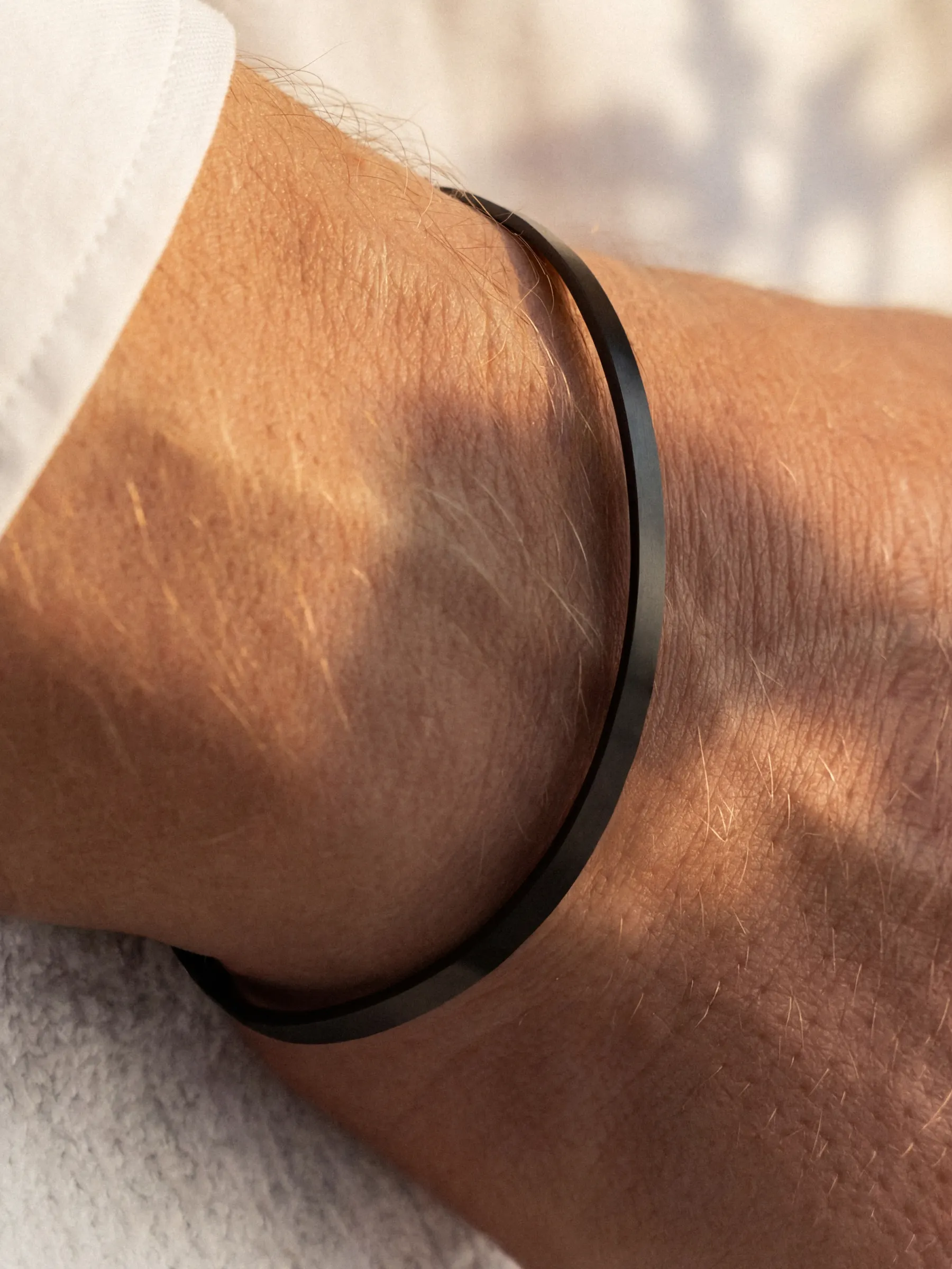 MINIMAL UNISIZE CUFF - Image 8