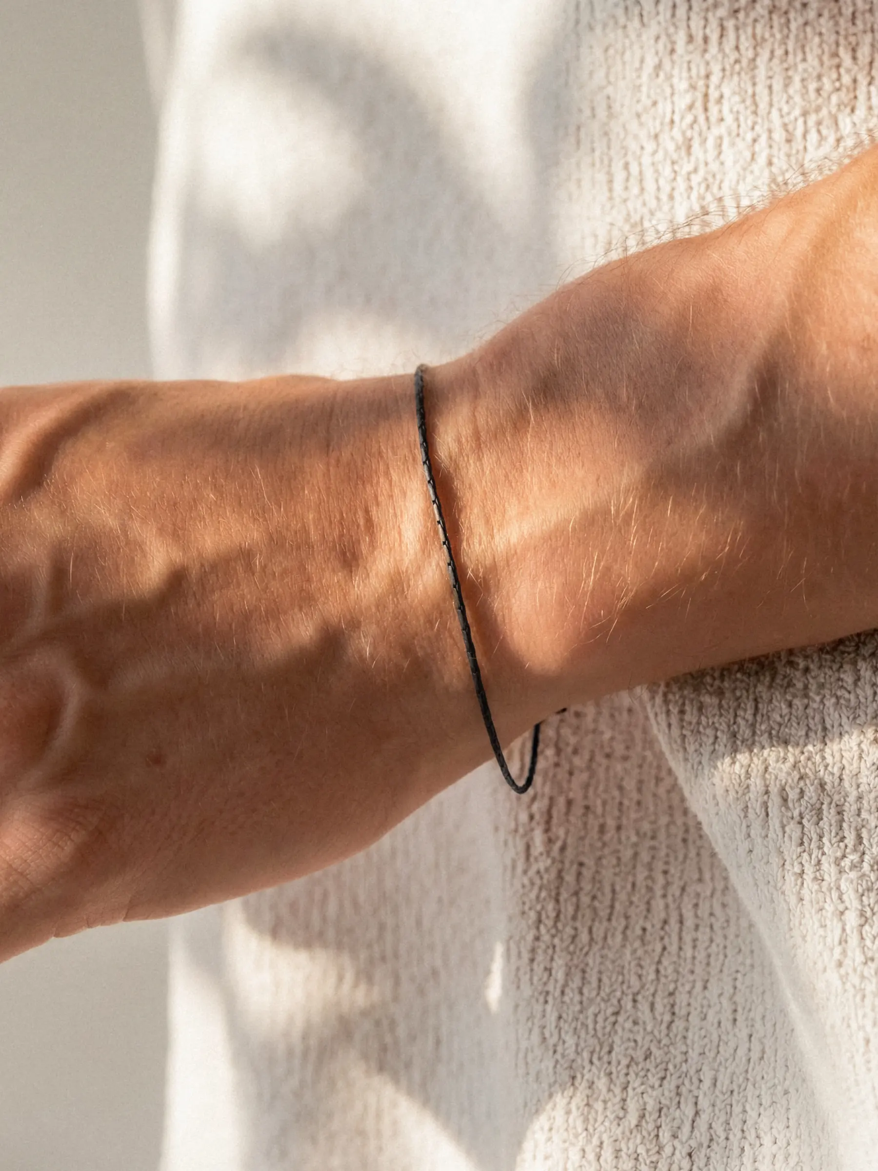 WIRE CHAIN BRACELET - Image 9