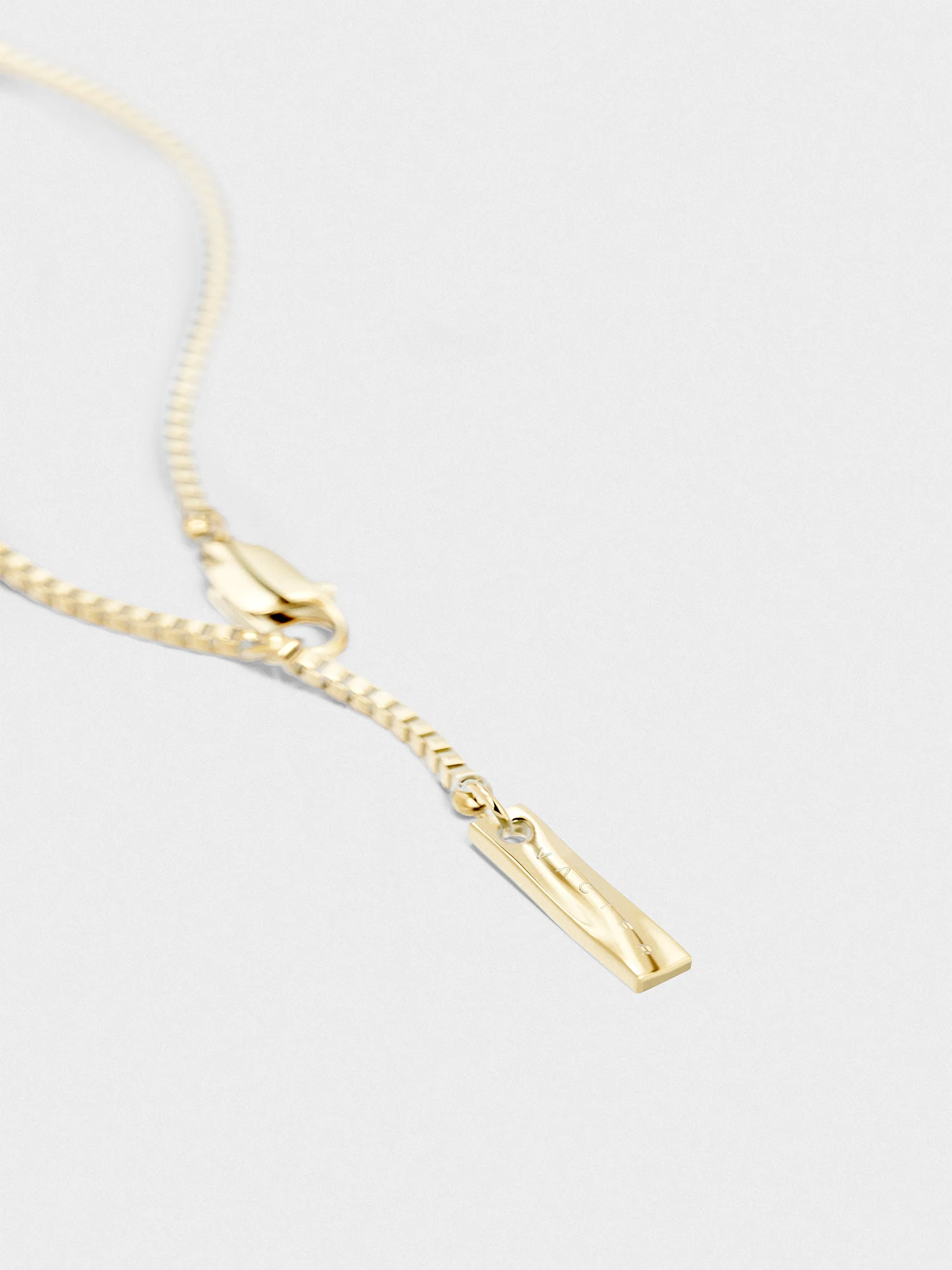 BOX CHAIN NECKLACE - Image 3