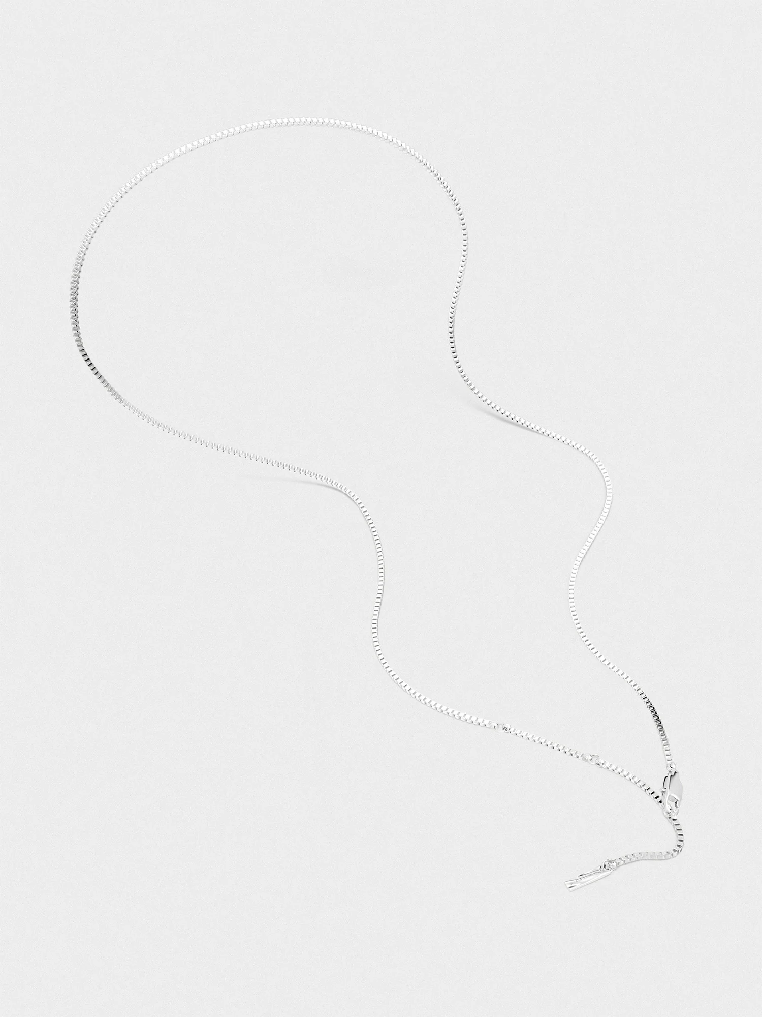 BOX CHAIN NECKLACE - Image 4
