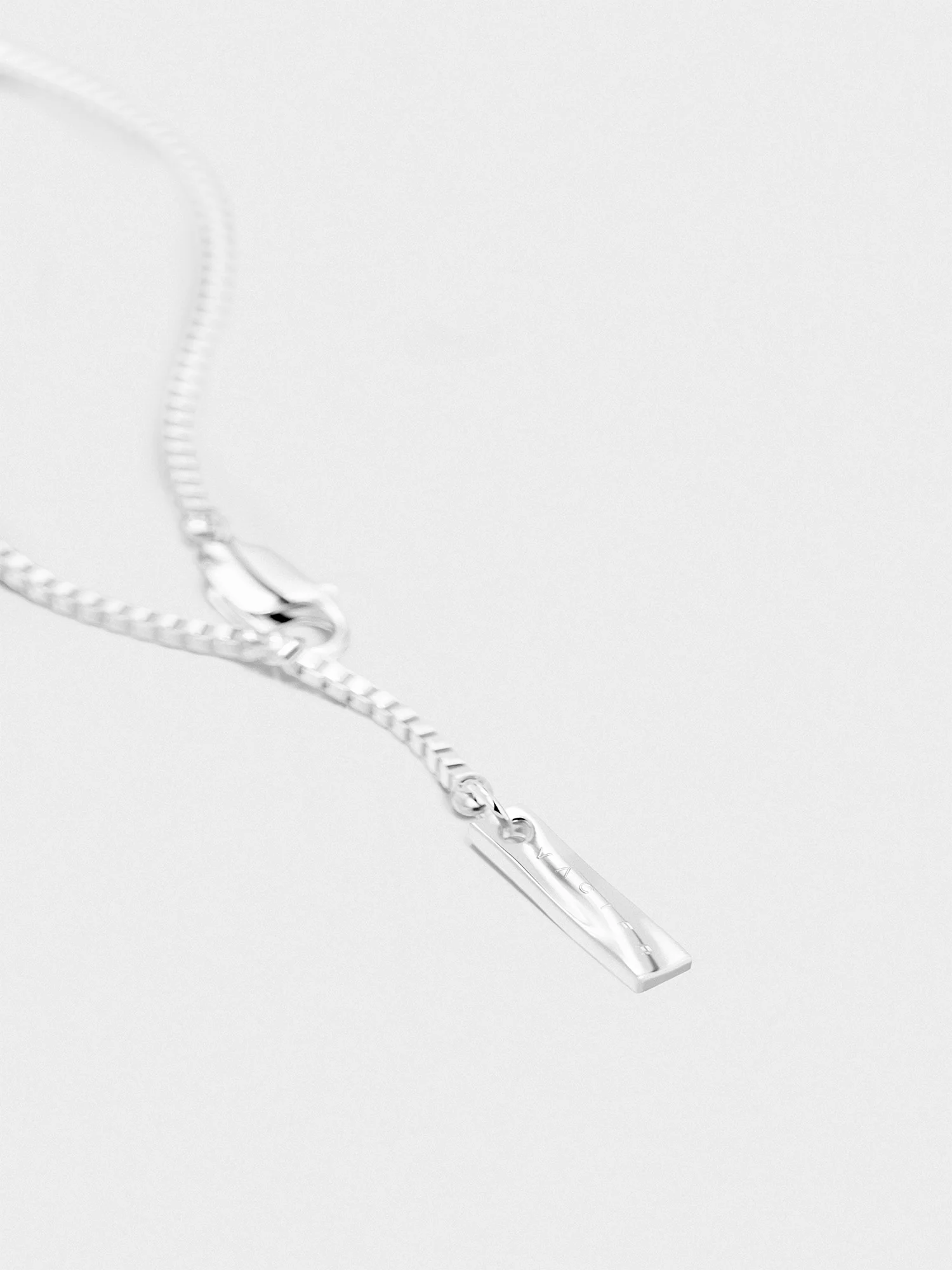 BOX CHAIN NECKLACE - Image 6